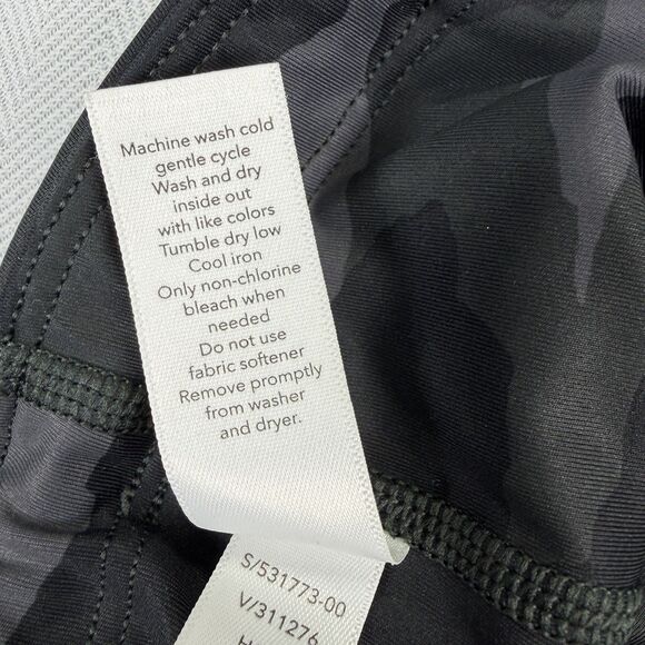 Athleta Ultimate Camo 7/8 Tight Women's Size LP Petite Black Mid Rise Pocket - Picture 9 of 11